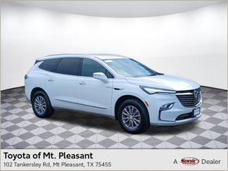 Used 2022 Buick Enclave Essence image 1