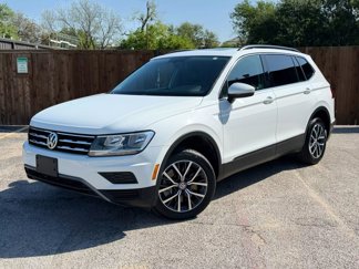 Used 2019 Volkswagen Tiguan SE w/ Panoramic Sunroof Package image 1