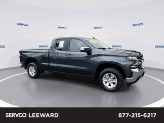 Used 2020 Chevrolet Silverado 1500 LT w/ Trailering Package image 1
