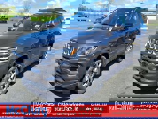 Used 2022 Jeep Compass Latitude image 1