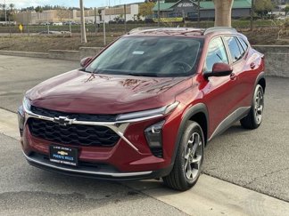 New 2025 Chevrolet Trax LT w/ Driver Confidence Package image 1