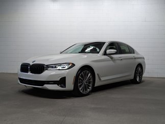Used 2022 BMW 540i w/ Premium Package image 1