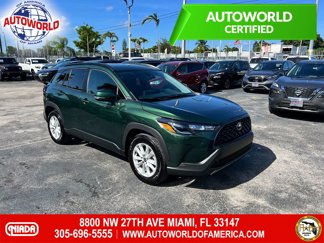 Used 2022 Toyota Corolla Cross LE image 1