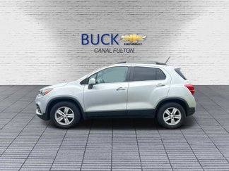 Used 2017 Chevrolet Trax LT w/ LT Convenience Package image 1