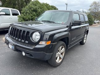 Used 2016 Jeep Patriot Latitude w/ Sun/Sound Group image 1