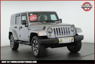 Used 2013 Jeep Wrangler Unlimited Sahara w/ Dual Top Group image 1