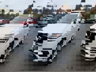 Used 2018 Volvo XC90 T5 Momentum w/ Convenience Package image 1