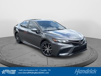 Used 2021 Toyota Camry SE image 1