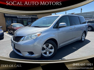 Used 2011 Toyota Sienna LE image 1
