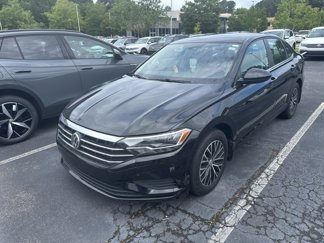 Used 2019 Volkswagen Jetta SE w/ Cold Weather Package image 1