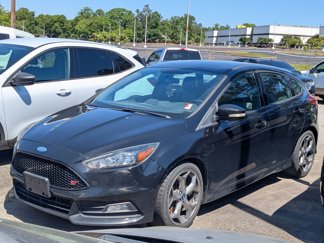 Used 2018 Ford Focus ST image 1
