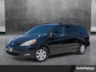 Used 2008 Toyota Sienna XLE image 1