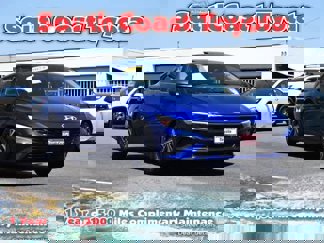 Used 2024 Hyundai Elantra Limited image 1
