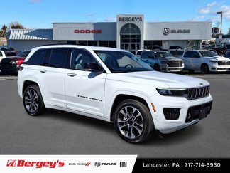 Used 2022 Jeep Grand Cherokee Overland w/ Luxury Tech Group IV image 1