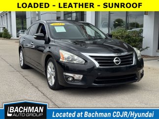 Used 2015 Nissan Altima 2.5 SL w/ Technology Package image 1