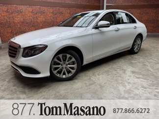 Used 2017 Mercedes-Benz E 300 4MATIC image 1