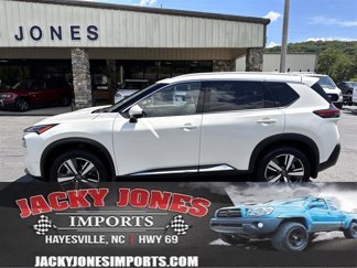 Used 2023 Nissan Rogue SL image 1