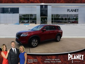 Used 2024 Nissan Pathfinder SL w/ Black Appearance Package image 1