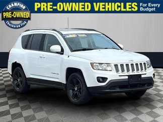 Used 2016 Jeep Compass Latitude image 1
