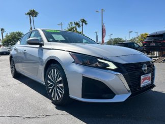 Used 2023 Nissan Altima 2.5 SV image 1