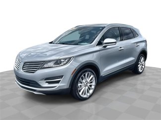 Used 2018 Lincoln MKC Reserve image 1
