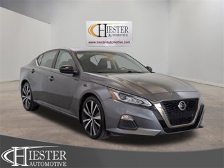 Used 2020 Nissan Altima 2.5 SR image 1