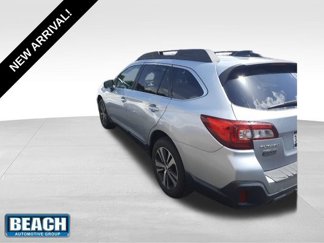 Used 2018 Subaru Outback 3.6R Limited image 1