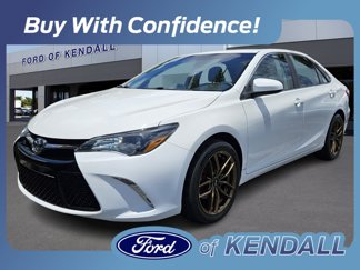 Used 2015 Toyota Camry XLE image 1