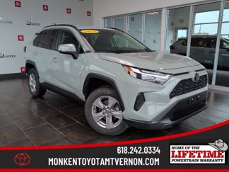 Used 2023 Toyota RAV4 XLE image 1