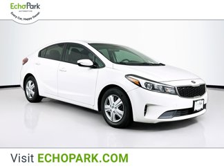 Used 2017 Kia Forte LX image 1