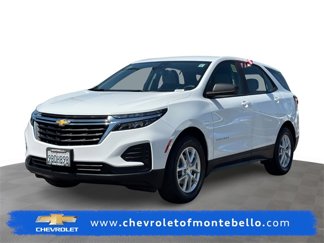 Certified 2022 Chevrolet Equinox LS image 1