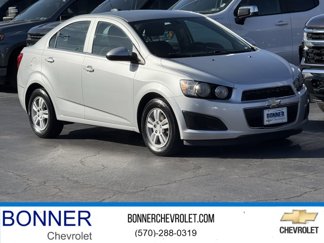 Used 2016 Chevrolet Sonic LT image 1