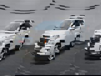Used 2016 GMC Terrain SLE image 1