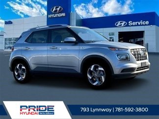 New 2025 Hyundai Venue SEL image 1