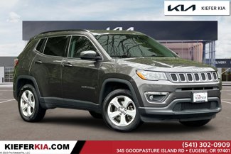 Used 2018 Jeep Compass Latitude image 1