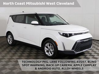 Used 2023 Kia Soul LX w/ LX Technology Package image 1