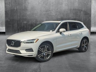 Used 2019 Volvo XC60 T5 Momentum w/ Multimedia Package image 1