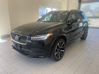 Certified 2022 Volvo XC90 T6 Momentum w/ Advanced Package image 1
