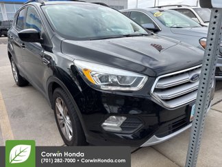 Used 2017 Ford Escape SE w/ Equipment Group 201A image 1