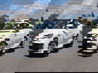 Used 2023 Toyota Camry LE image 1