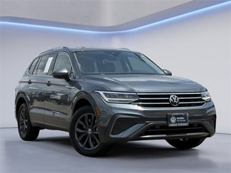 Certified 2023 Volkswagen Tiguan SE image 1