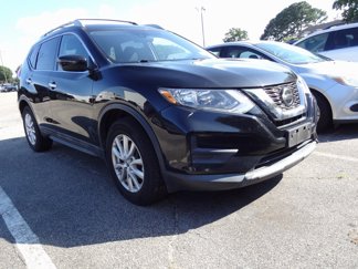 Used 2020 Nissan Rogue SV image 1