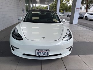 Used 2018 Tesla Model 3 Long Range image 1