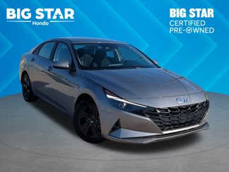 Used 2023 Hyundai Elantra SEL image 1