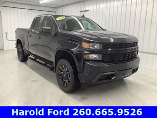 Used 2020 Chevrolet Silverado 1500 Custom w/ Custom Value Package image 1