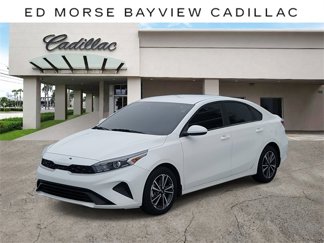 Used 2023 Kia Forte LXS image 1
