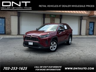 Used 2019 Toyota RAV4 LE image 1