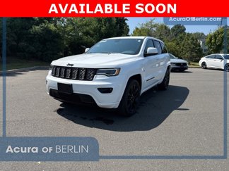 Used 2021 Jeep Grand Cherokee Laredo X image 1