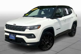 Used 2022 Jeep Compass Latitude image 1