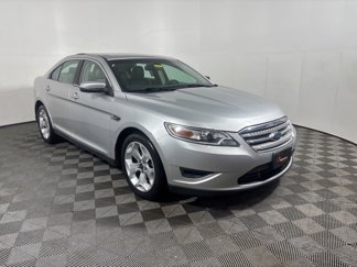 Used 2010 Ford Taurus SEL image 1